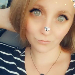 Meet your Posher, Nikki